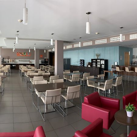 Holiday Inn Express Vitoria By Ihg Εξωτερικό φωτογραφία