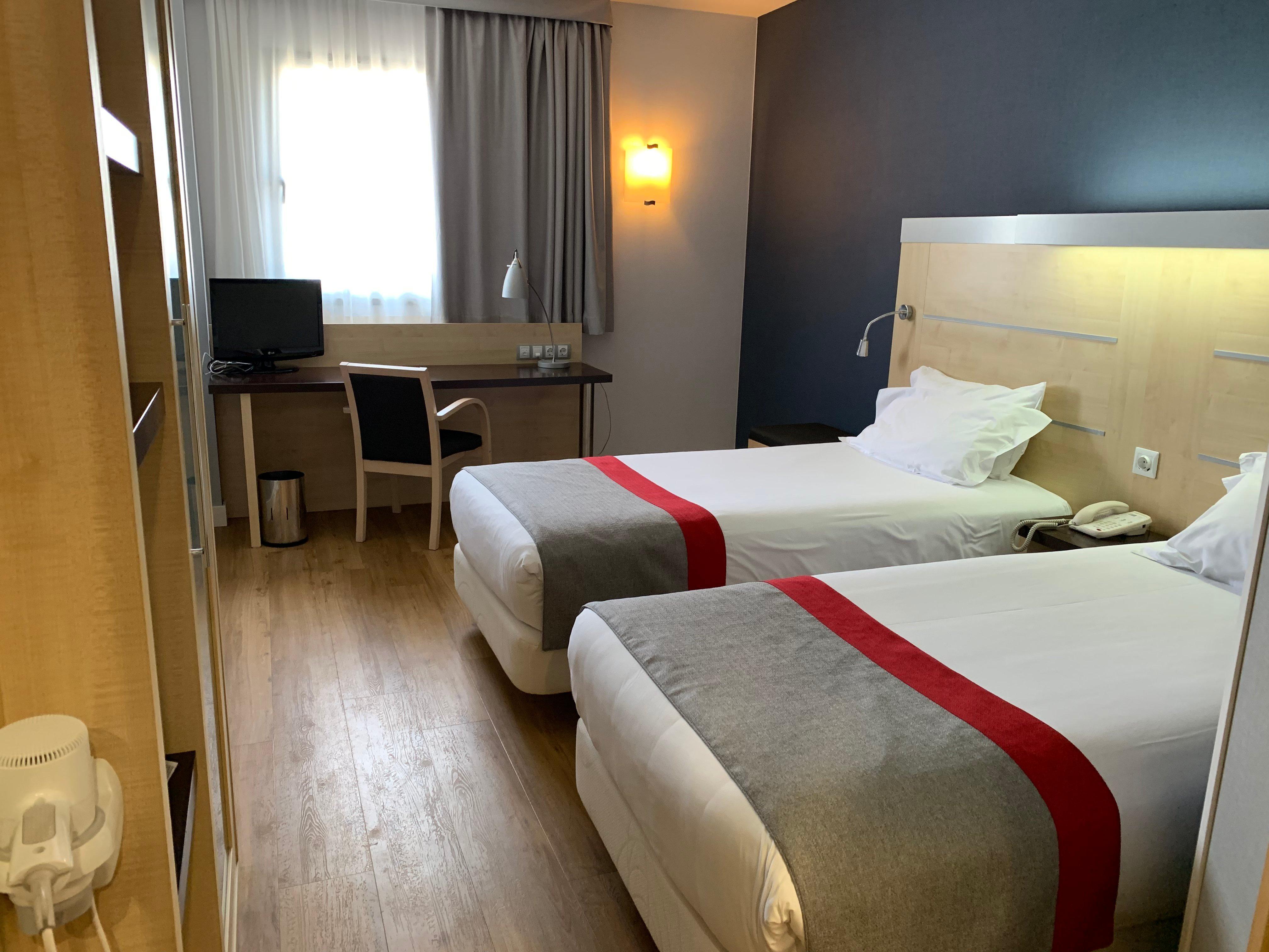 Holiday Inn Express Vitoria By Ihg Εξωτερικό φωτογραφία