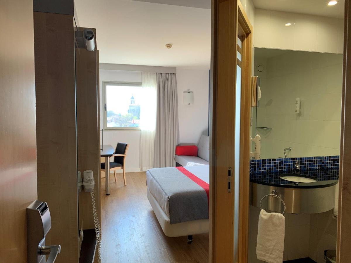 Holiday Inn Express Vitoria By Ihg Εξωτερικό φωτογραφία